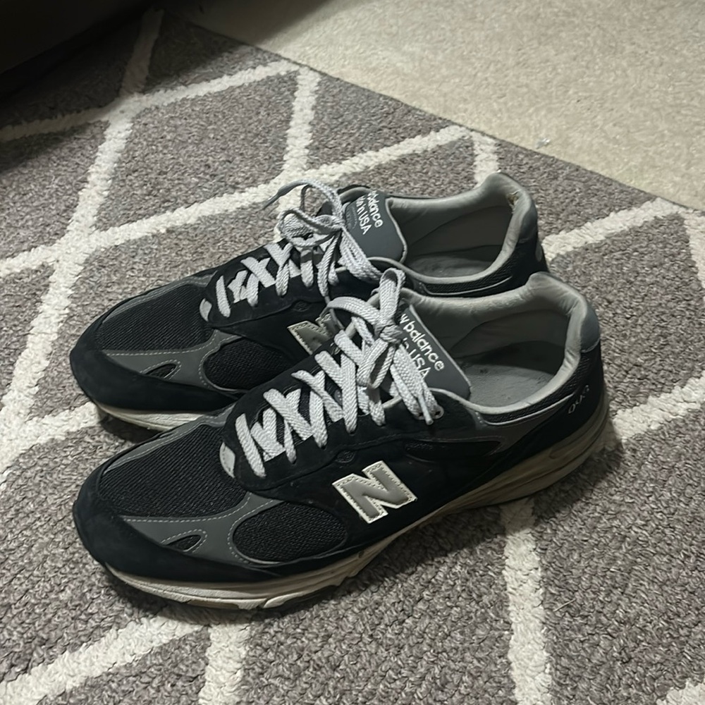 993 new balance made in the USA black white